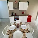 Ellebi - Elegante E Luminoso A Appartamento *